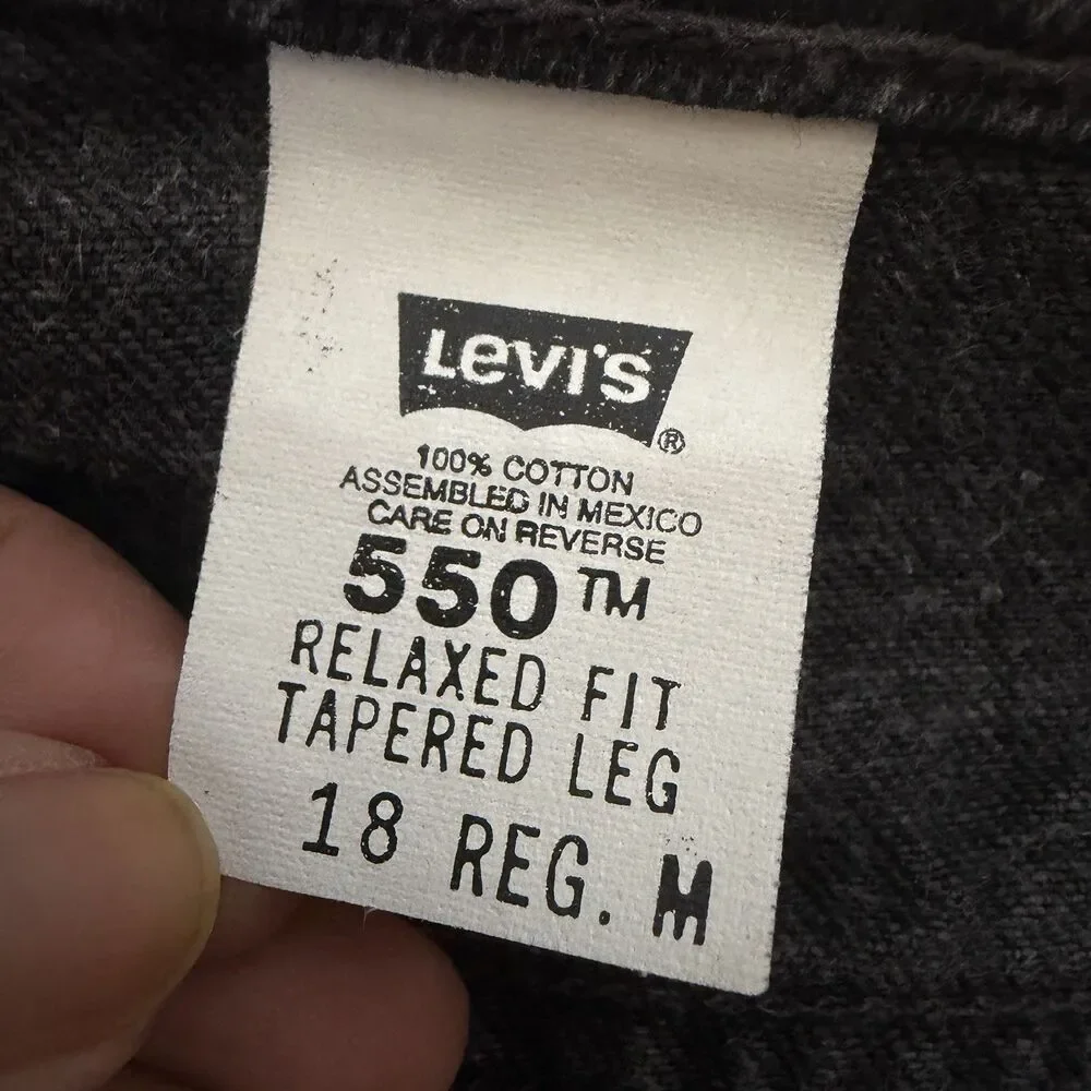 Vintage 90s Levi’s 550 Black Relaxed Taper Jeans 34x29 (Tag 18) Baggy Skater Fit